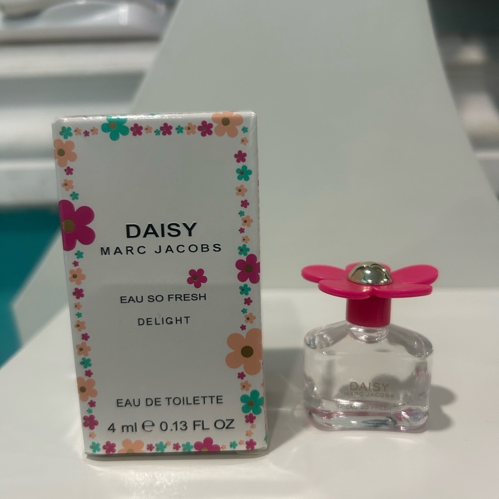 BNWB Authentic Mini 4ml